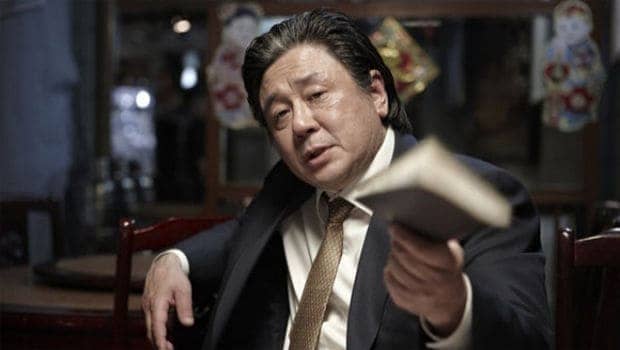Choi Min sik in Nameless Gangster Rules of the Time Korean movie 2012 620x