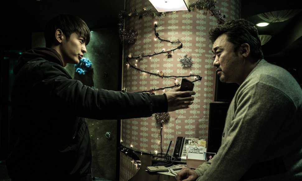 Watch: 'Derailed' New Korean Action Noir Starring Ma Dong ...