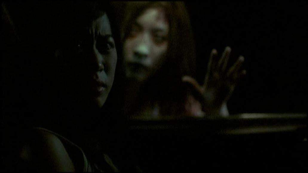 Film Review: Shutter (2004) by Banjong Pisanthanakun and Parkpoom Wongpoom
