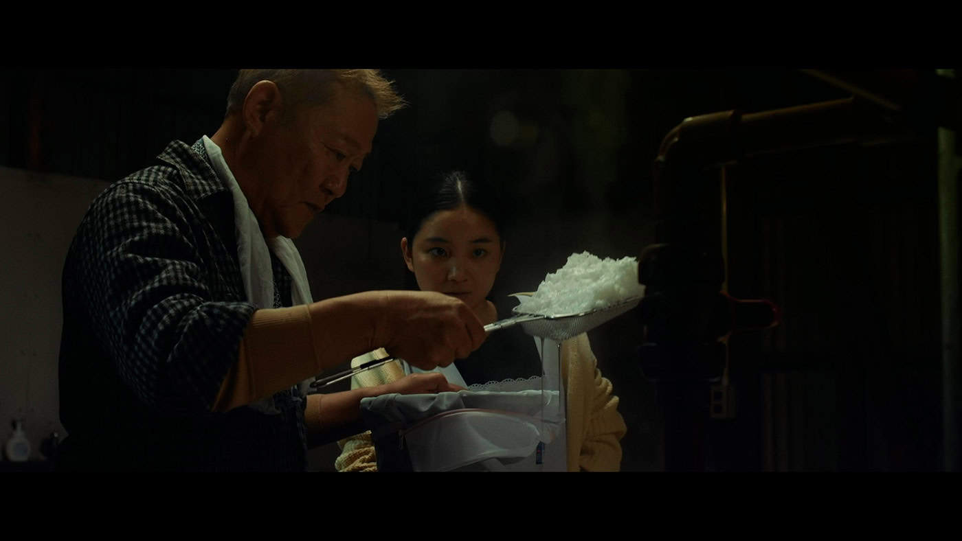 Short Film Review: Blue and White (2022) by Hiroyuki Nishiyama