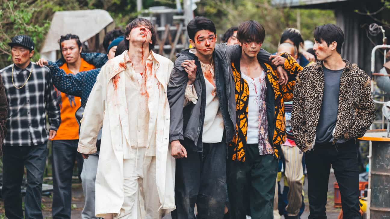 Blazing Fists anhi Kinoshita as Ikuto, Kaname Yoshizawa as Ryoma