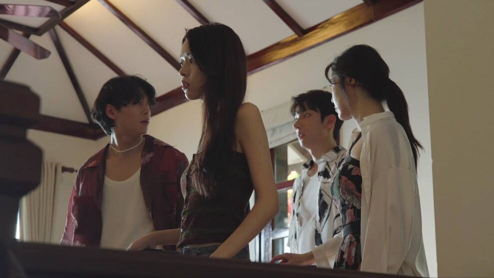 Dead Again trailer still