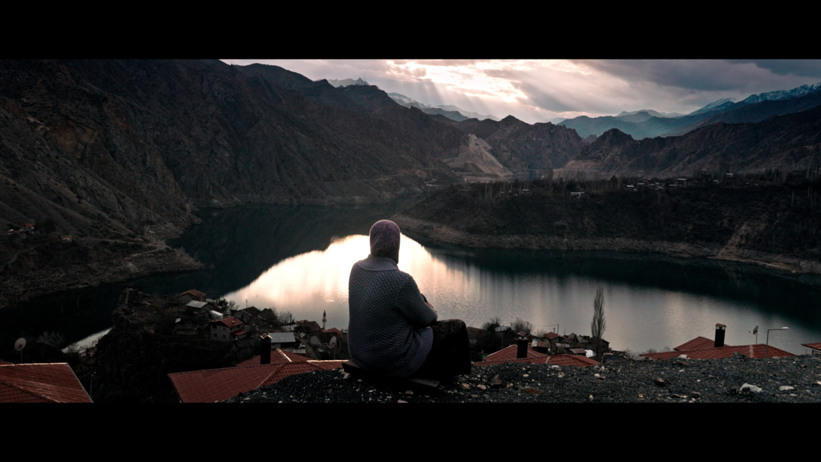 On the Dry Rock by Yesim Ustaoglu, Jasmin Selen Heinz Review