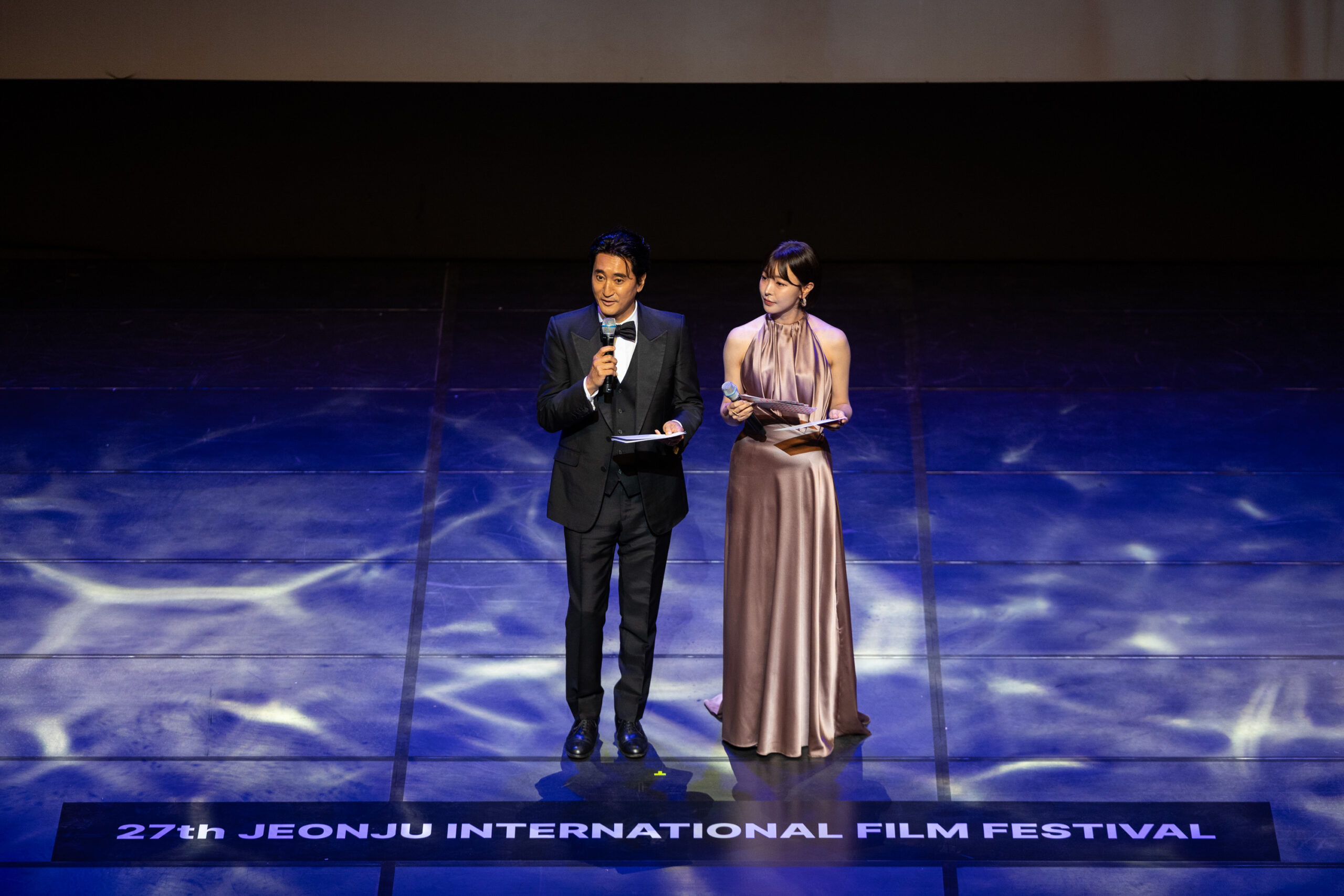 The 27th JEONJU IFF Kicks Off: Global Cinema Icons Converge in Jeonju