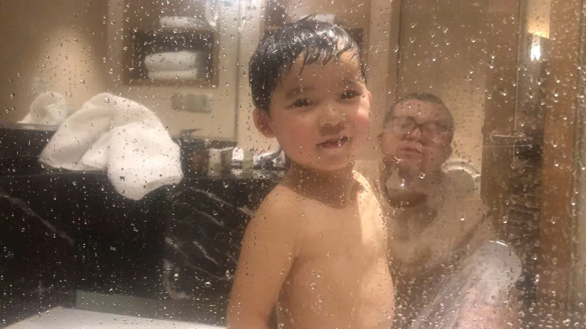Growing In Shampoo (2024) by Kang Shiwei Cathay Play Film Review